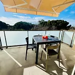 Appartement Standing Accès Direct 3min à Pieds,parking Privée, Wifi, Netflix *
