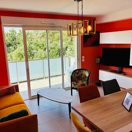 Appartement Standing Acces Direct 3min A Pieds,parking Privee, Wifi, Netflix *