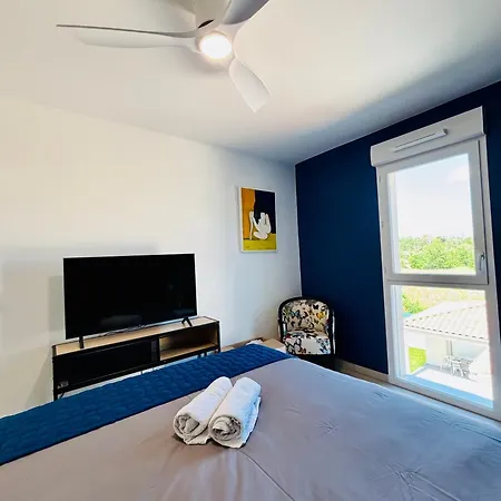 Appartement Haut Standing Acces Direct Mer 3Min A Pieds,Parking Privee, Wifi, Netflix