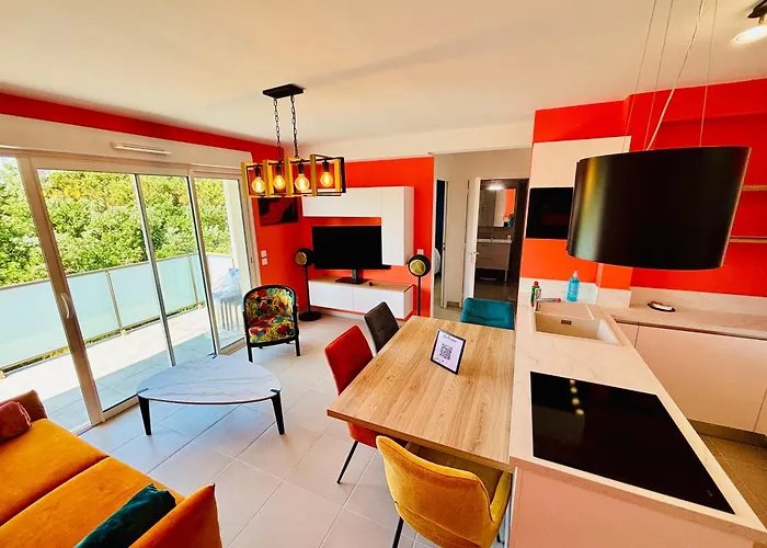 Apartment Standing Accès Direct 3min à Pieds,parking Privée, Wifi, Netflix *
