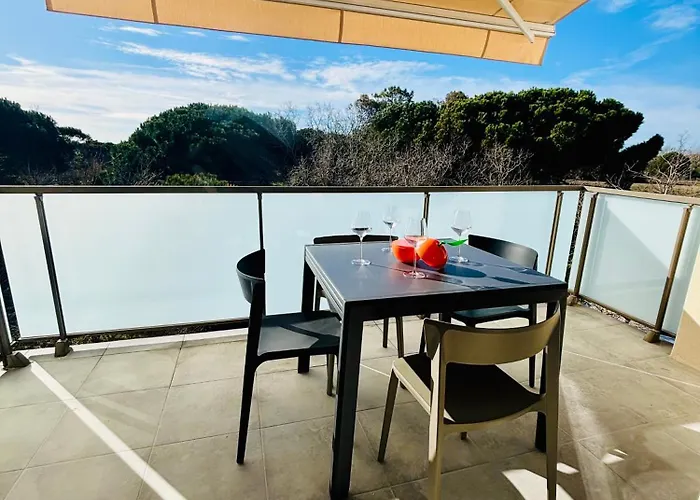 Apartment Standing Accès Direct 3min à Pieds,parking Privée, Wifi, Netflix *